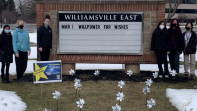 Williamsville East student fundraisers