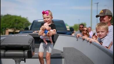 Hallie - fishing boat - Iowa 