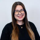 Maddi smiling in a photo