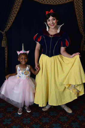 Taylor meets Snow White