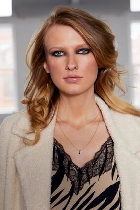 Emalyn modeling 