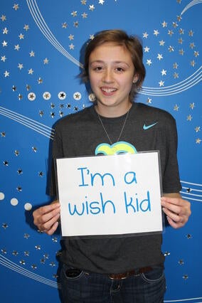 Summer's Wish to go to a Movie Premiere