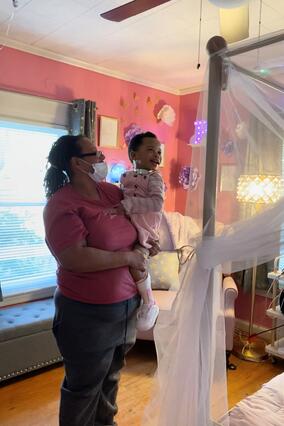 Peyton's wish to have a room makeover, Peyton and grandma seeing room