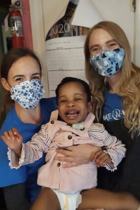 Peyton's wish to have a room makeover, Peyton with wish granters