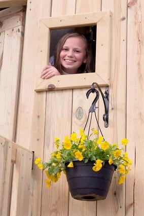 Gigi Inside Her Treehouse