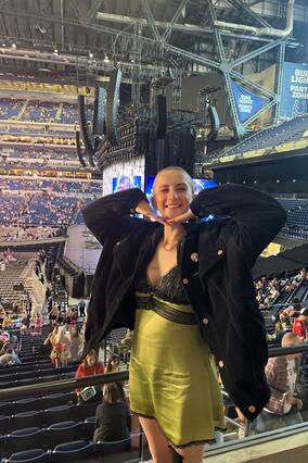 Wish kid Eva at the concert