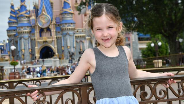 Aila - Disney - Iowa 1