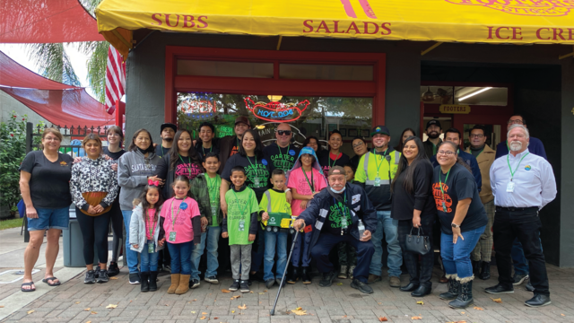 Carter made a stop to pick up trash at the local sandwich spot– Footers