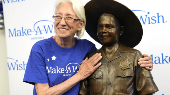 Linda Pauling welcomed the beloved Chris Greicius statue to its new home at the Parsons Wish House in Scottsdale, Arizona.